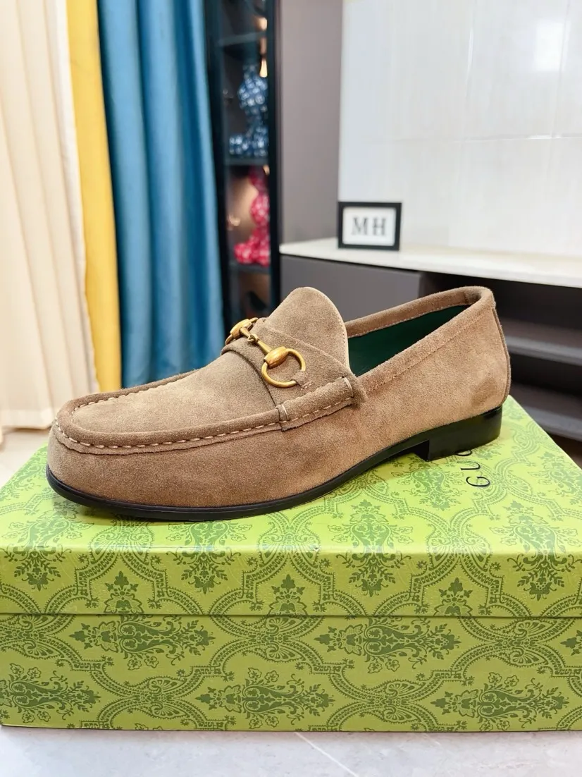 Men's Men's Shoes💰560🌹🌹[GUCCI] Gucci leather shoes are the most popular classic. Synchronized with the official website, the upper is made of Italian first-layer cowhide ➕cowhide lining, with unique brand and unique craftsmanship. Highlighting the hot style of the new year. Stop hesitating, stop wandering, get it now. Number: 38--44